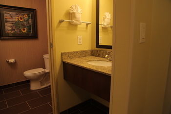 Hotel Little Missouri Inn & Suites