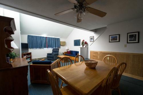 Hotel Black Bear Lodge