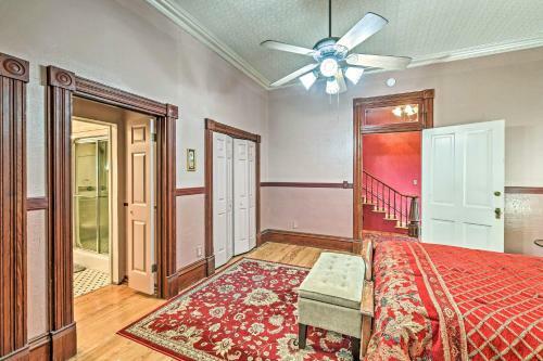 The Lilly House Historic Glen Rose Getaway!