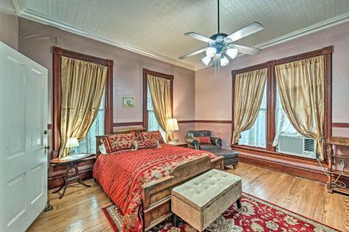 The Lilly House Historic Glen Rose Getaway!