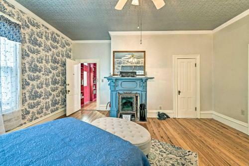 The Lilly House Historic Glen Rose Getaway!