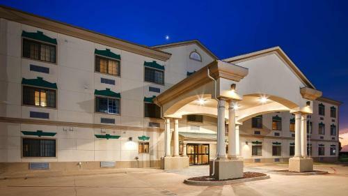 Hotel Best Western Inn & Suites - Henrietta
