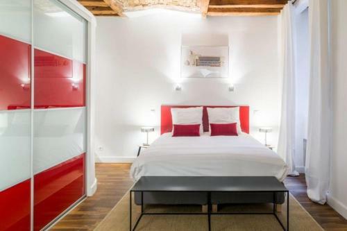 Apartamento Large And Beautiful Appartement In The Hyper-centre