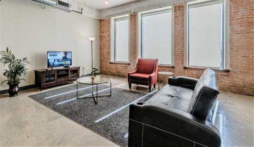 Regal Stays Corporate Apartments - Downtown Dallas