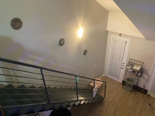 Apartamento Knox-uptown Loft With Patio View