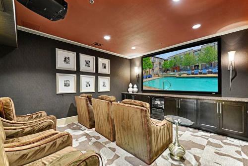 Apartamento 1 Br Dallas Suite,central Location For Activities