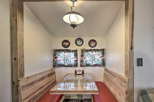 Kerrville Converted Barn Tiny Home With Yard!