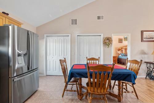Spicer Hill Hideaway