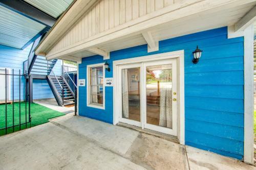 River Oaks Lookout - Unit A