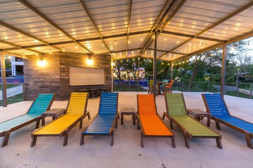 Wake And Roll Plus - The Ultimate Luxury Lake Lbj Escape