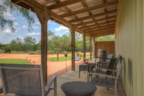 New Luxury Tiny Home With Hot Tub And Grill