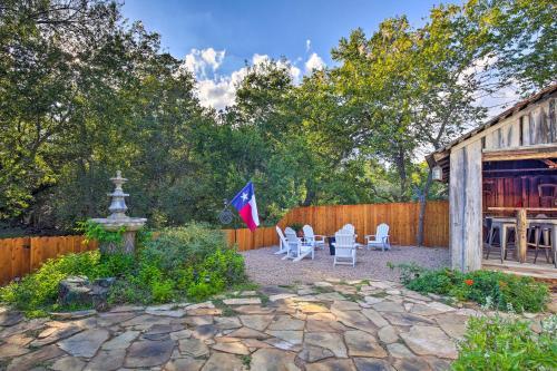 Charmed Haus Relaxing Retreat Near Downtown