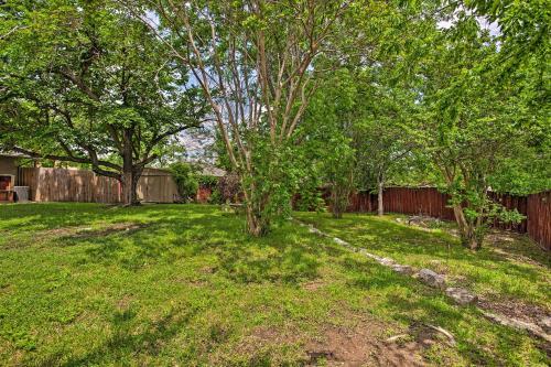 Apartamento Charming Apt - 15 Miles To Downtown Dallas!