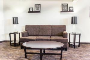 Hotel Sleep Inn & Suites Near Ft. Bragg