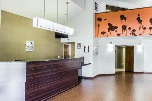 Hotel Sleep Inn & Suites Near Ft. Bragg