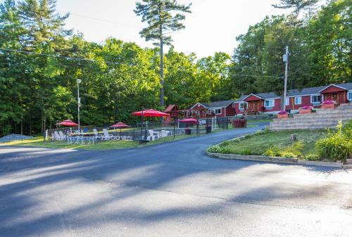 Hotel Flamingo Resort On Lake George