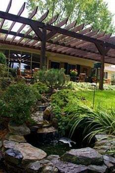 Bed & Breakfast Brookside Mountain Mist Inn