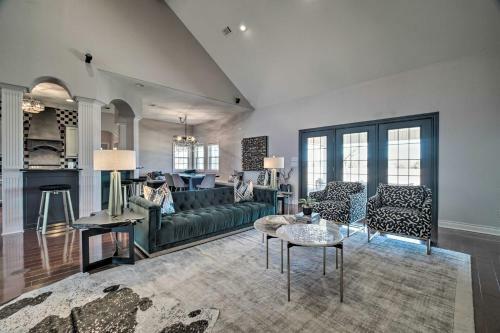 Luxurious Aggieland Retreat - 14 Mi To Aandm!