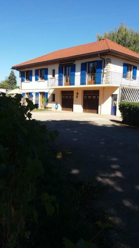 Bed & Breakfast Au Doubs Cocon Fleuri