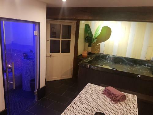 Hostal G�te Ou Chambre D'h�tes Spa Boutique Bio Mamers