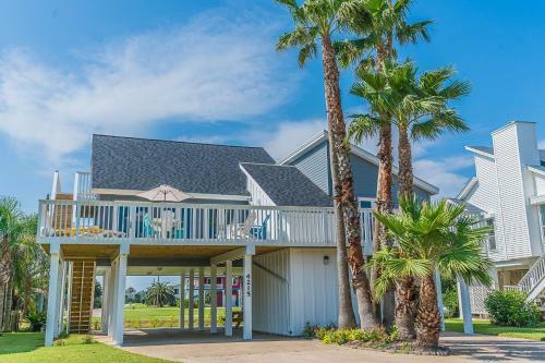 Hostal Flippin Fun Great Views From 3 Decks Close Walk To The Beach