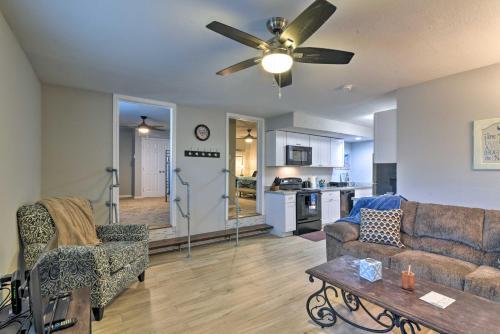 Apartment With Hot Tub Access Less Than Half Mi To Beach