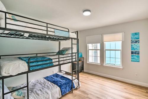 Bright And Airy Galveston Home Less Than 2 Mi To Beach!