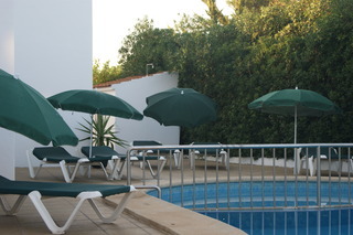 Apartamentos California