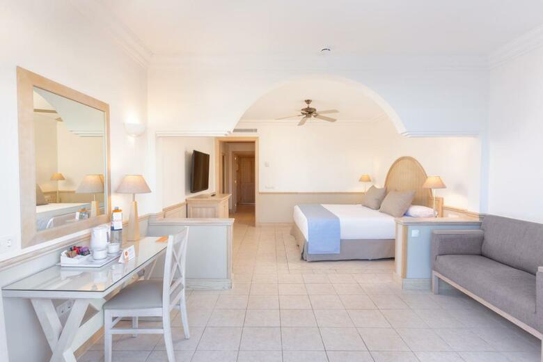 Hotel Gran Castillo Tagoro - Family & Fun Playa Blanca