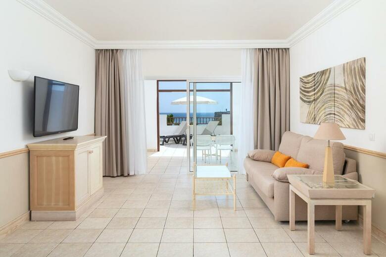 Hotel Gran Castillo Tagoro - Family & Fun Playa Blanca