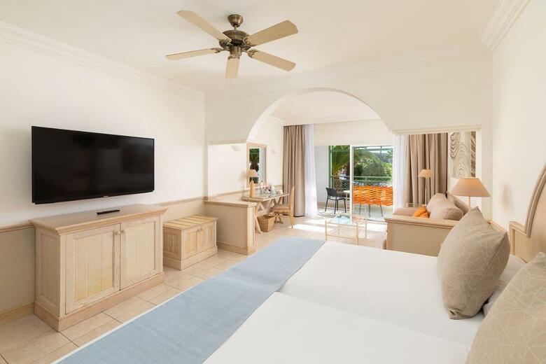 Hotel Gran Castillo Tagoro - Family & Fun Playa Blanca