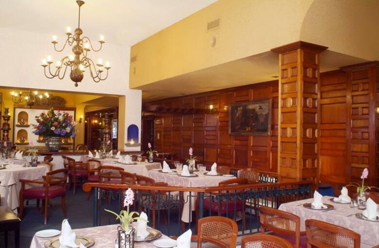 Hotel De Mendoza