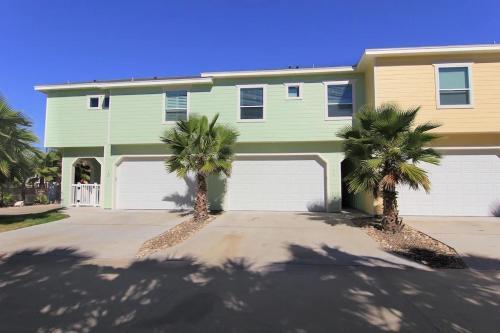Ra-11- The Tranquil Turtle Townhouse