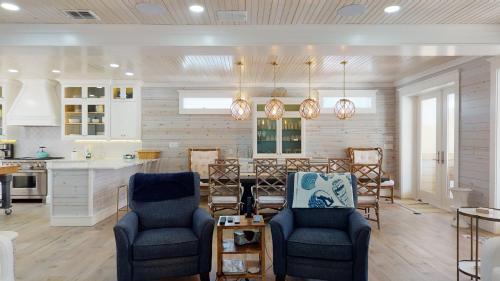 Se831- Seaside Oasis Home