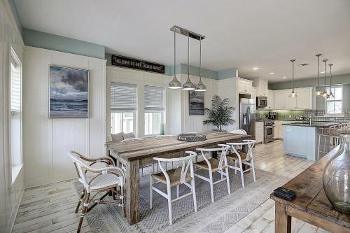 Coastal Hideaway 230 Be