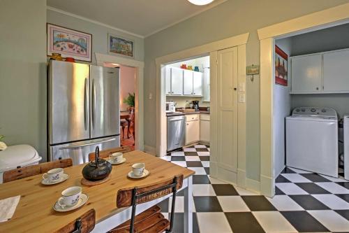 Quaint Houston Hideaway With Yard Less Than 3 Mi To Downtown