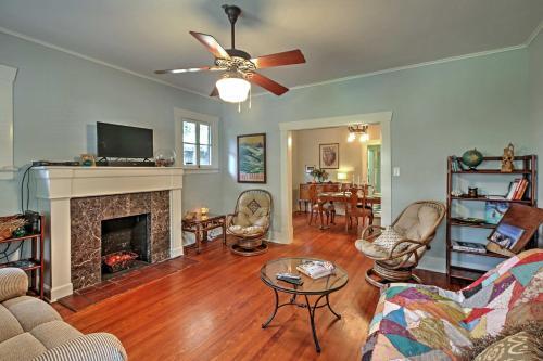 Quaint Houston Hideaway With Yard Less Than 3 Mi To Downtown