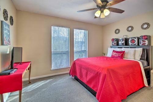 Apartamento Houston Apt With Private Balcony 14 Mi To Downtown!
