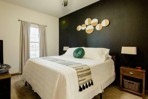 Apartamento Relaxing Suite With Free Parking, Fast Wifi