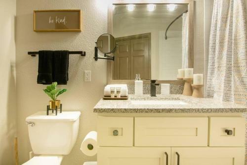 Apartamento Relaxing Suite With Free Parking, Fast Wifi