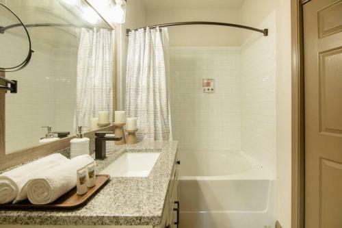 Apartamento Relaxing Suite With Free Parking, Fast Wifi