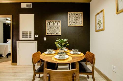 Apartamento Relaxing Suite With Free Parking, Fast Wifi