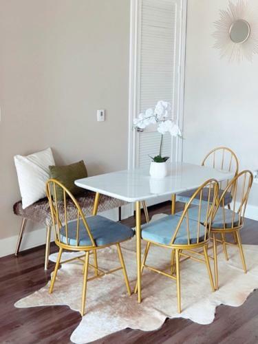 2b/2b Houston Apartment