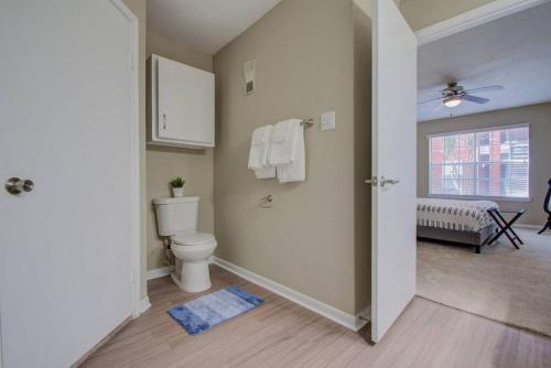 Your Spacious Gem Apartment In Tx Medical Center