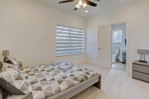 Your Gem Townhome In Tx Medical Center