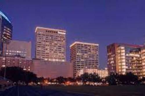 Your Gem Townhome In Tx Medical Center