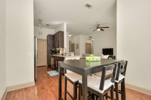 Apartamento Comfy Spaces 1bdrm-parking-nrg-med Center