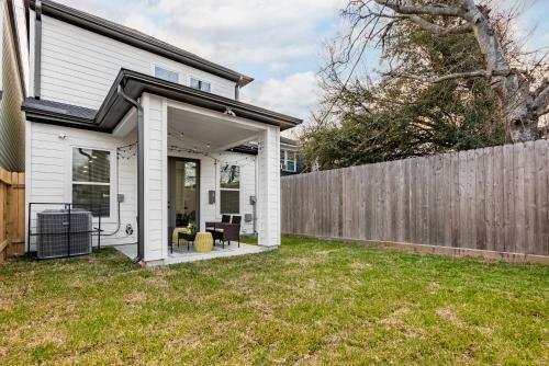 Upcoming Houston Down 3 Bedroom Brand New Listing