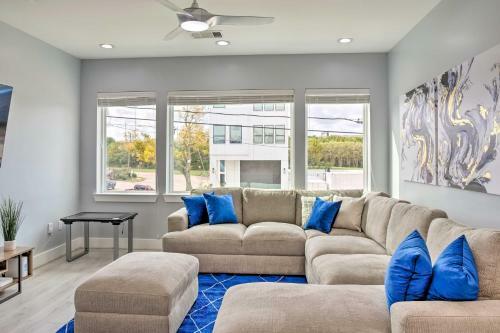Sleek Luxurious Houston Retreat - 1 Mi To Downtown