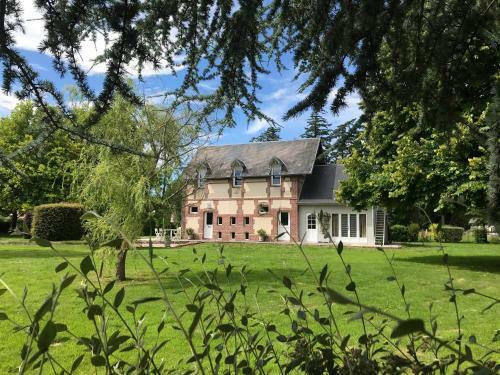 Ch�teau Folies - Escapade Nature G�te 120m2 - 5 Couchages